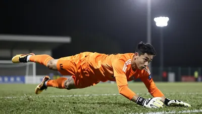 Boreham Wood's strong start to the season is under the microscope as opponents discuss their threat and a former player's...